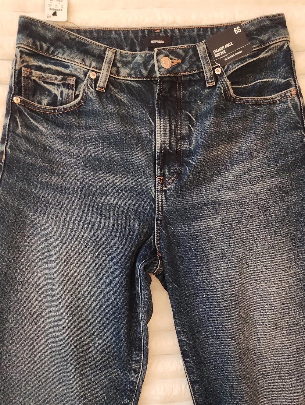 Express Ankle High Rise Jeans - Picture 3 of 8